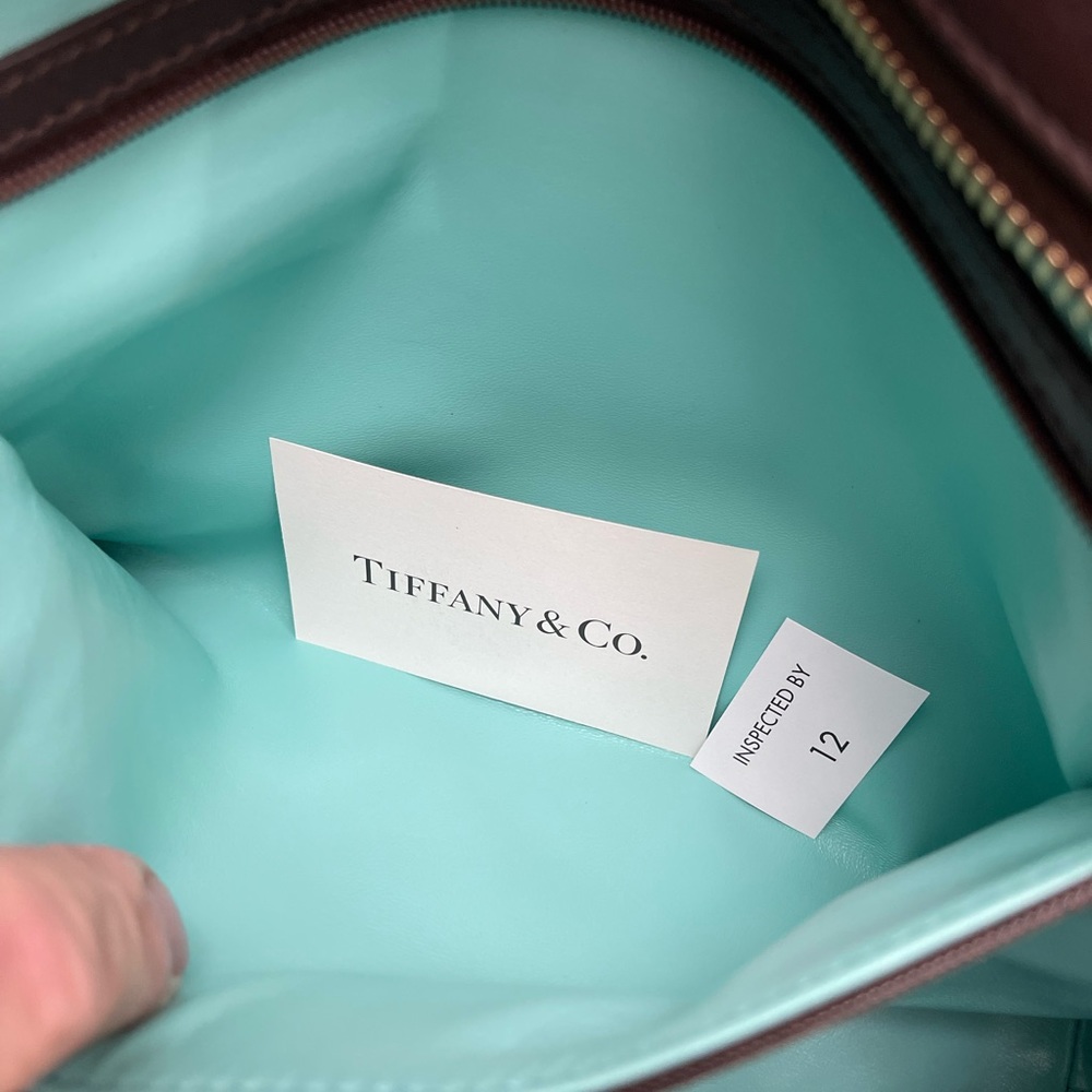 NEW Never Used - Tiffany & Co Italian Leather & Suede “Amelia” Espresso Zip Tote - Picture 7 of 11
